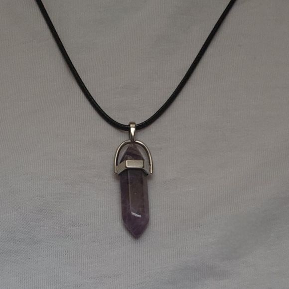 3 for 10 Brand new Amythest crystal pendant stone   price firm and low - Picture 6 of 8